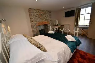 Retkeilymaja Carew Inn