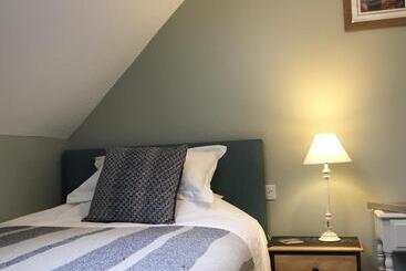 Bed and Breakfast The Old School House