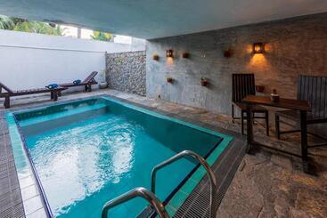 酒店 Anama By Queens Mount