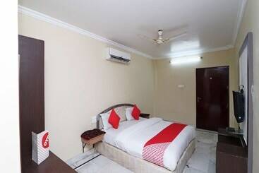 בית מלון כפרי Oyo 26824 Shagun Palace