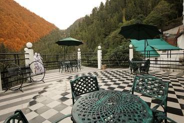 فندق Oyo 27039 Peace Channel