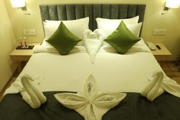 酒店 Regenta Central Harsha Vapi