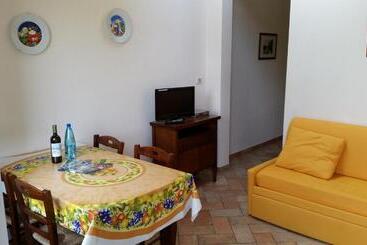 מלון דירות Casale Del Conero