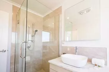 Pensió Rodman Star Apartment