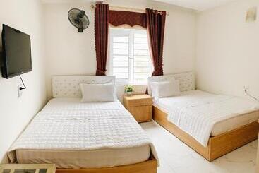 Hoang Ngan 2 Hotel   Tp. Vinh