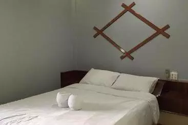Albergue First Garden Home Resort