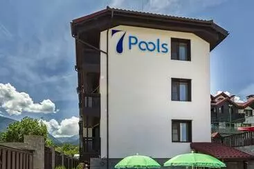 Hotel 7 Pools Spa Boutique