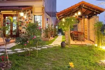 هتل Rose Garden Homestay