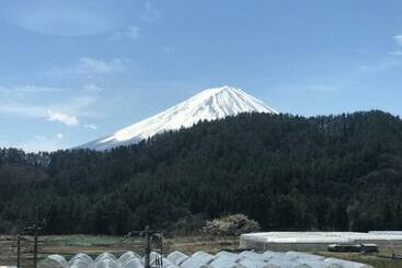 בית מלון כפרי Fujibou