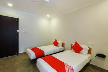 酒店 Oyo Flagship 13544 Sri Sai Nilayam