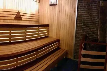 هتل Inn On Zhytomyrska