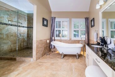 Pleasanton Courtyard Bed And Breakfast