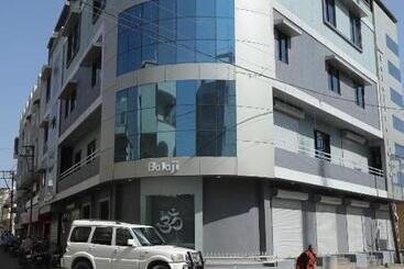 Hotelli Balaji Palace