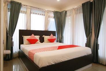 Hotel Oyo 202 Kuwera Inn