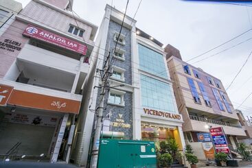 Hotel Ostin Viceroy Grand