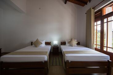 פנסיון Villa Mount Melody