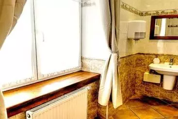 Birdie Pension & Wellness