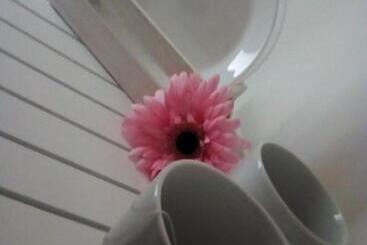 تختخواب و صبحانه Officina Urban Sleep