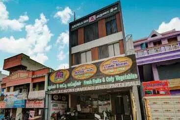Arunaa Inn Airport Hotel, Chennai
