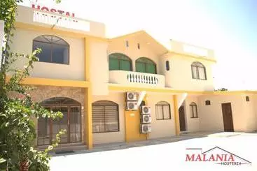 ペンション Hostal Malania