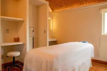 Hotel Alilo By Muuk