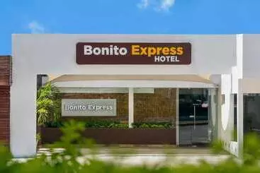 ホテル Biza Express