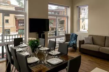 ユースホステル Lake Placid Inn: Main Street