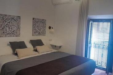 هتل Casa Las Tinajas