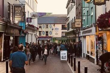 Bed and Breakfast Tatler Jack