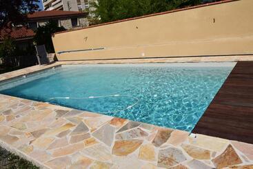 Пансион Clochi Clocha