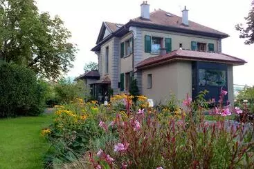 ベッドアンドブレックファースト Domaine Du Pressoir