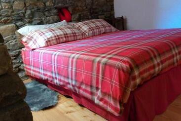 住宿加早餐  Nuit A Pleiney