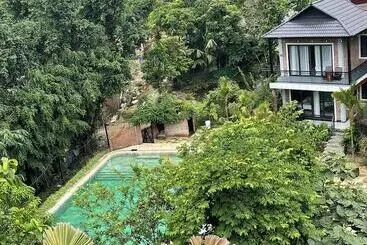 Hotel Gaia Puluong