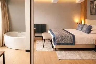 Hotelli Feradis Resort