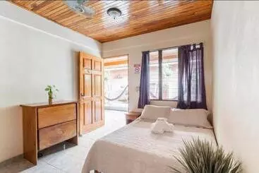 Majatalo Cocobolo Surf Hotel & School