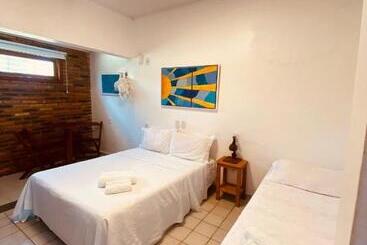 بنسيون Suites Enseada Beira Mar