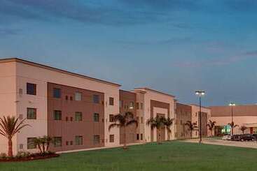 酒店 Cypress Bayou Casino