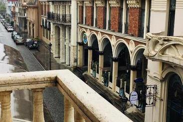 هتل آپارتمان Belvedere