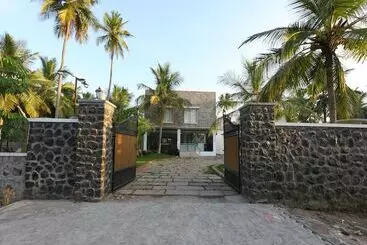Hôtel Oyo 13820 Coco Retreat Farm