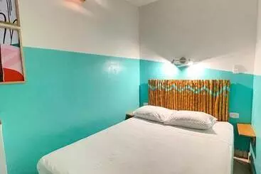 ペンション Oasis Hostel