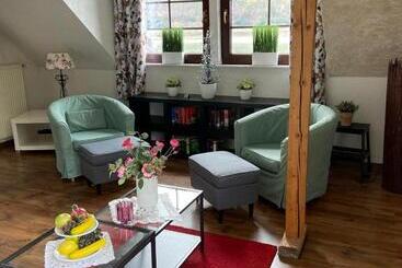 膳宿费 Villa Christina