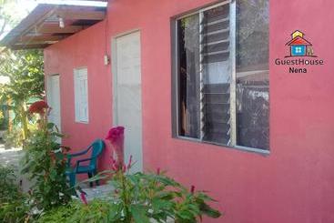 پانسیون Guest House Nena