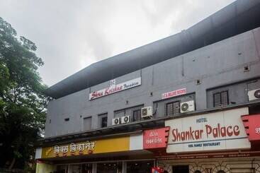 Hotel Oyo 17338 Shree Krishna Paradise