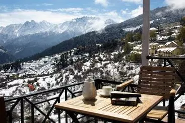 Mountain Rover Auli Resort