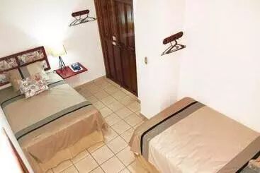 پانسیون Hostal Las Puertas