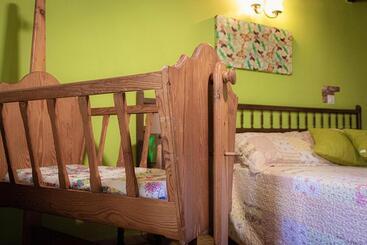 بنسيون Hostal Resturante La Moruga