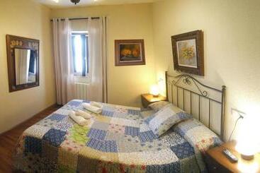 Pension Pensión Plaza Del Ayuntamiento