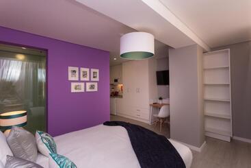 پانسیون Chic Studios