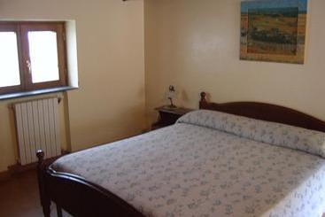 Отель Agriturismo La Grotta