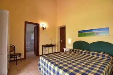 ホテル L'orto Di Lucania